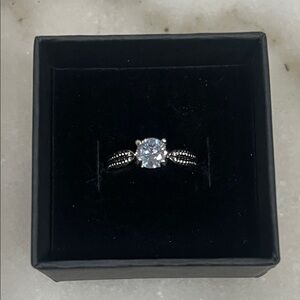Elegant Silver Ring with Crystal Accent Size 7.25
